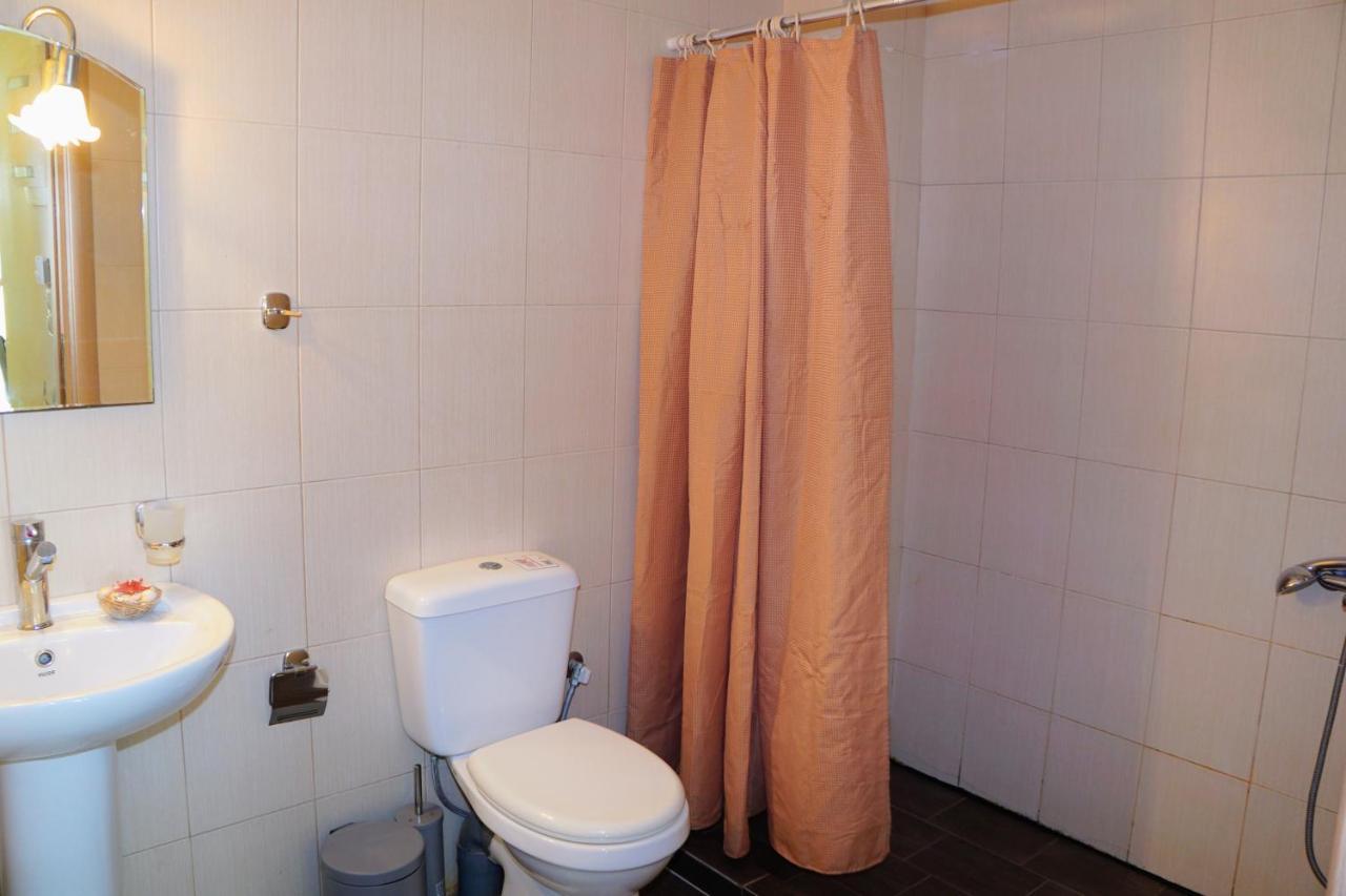Olive Tree Hillside Apartment สตาโลส ภายนอก รูปภาพ